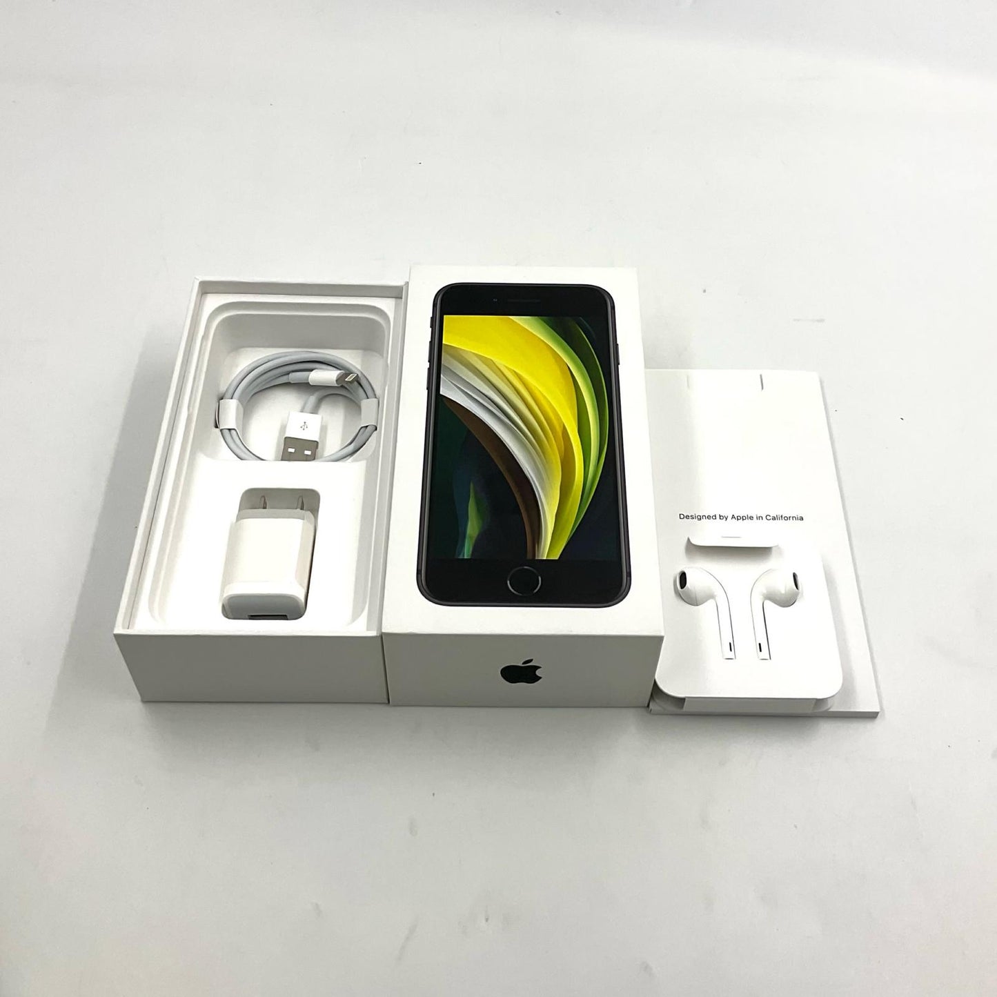 【全額返金保証】【最速発送】Apple iPhone iPhone SE（第2世代） 128GB ブラック 動作確認済 100%