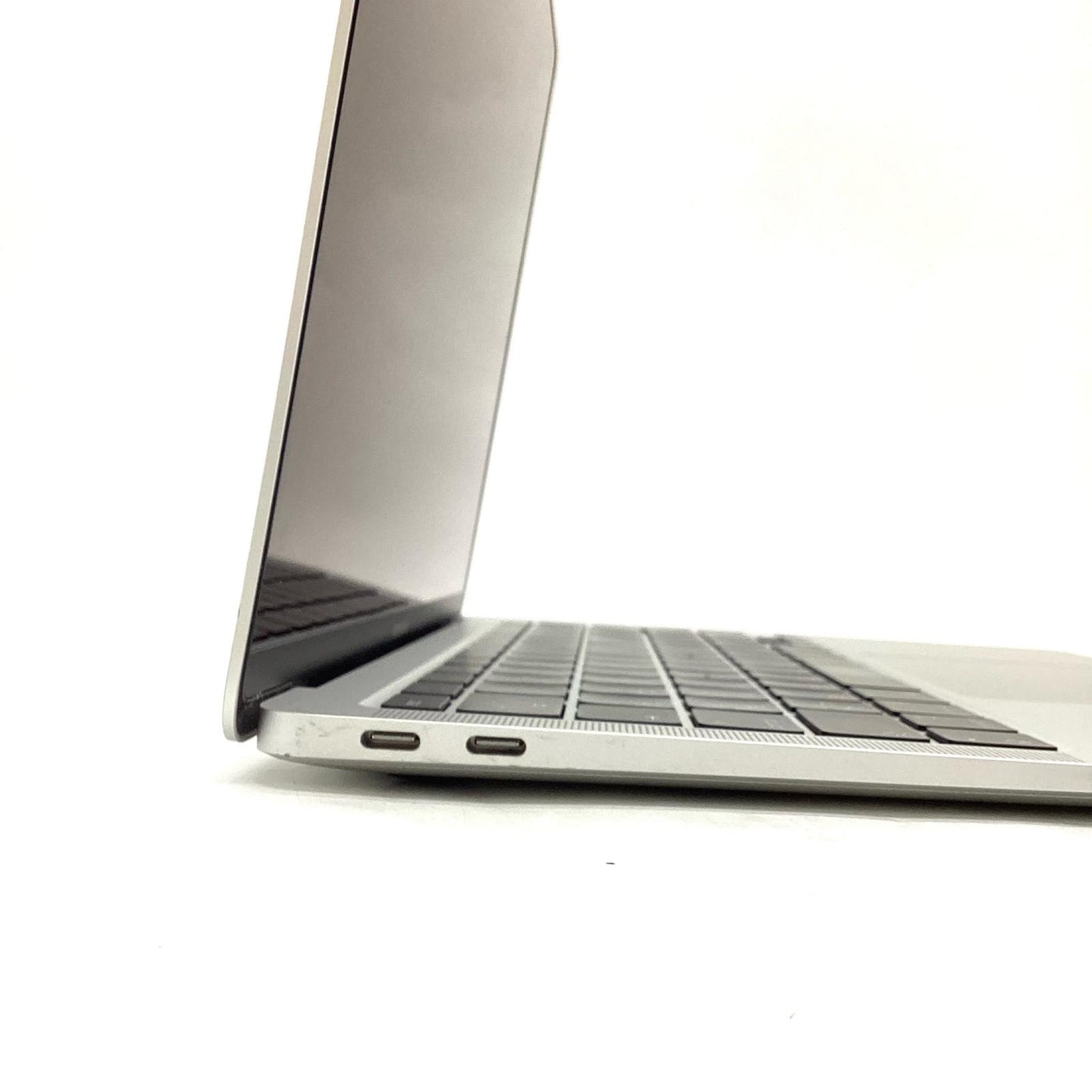 【全額返金保証】【最速発送】Apple MacBook Air 13.3インチ 2020 Apple M1 8GB 512GB シルバー 95% 美品 動作確認済