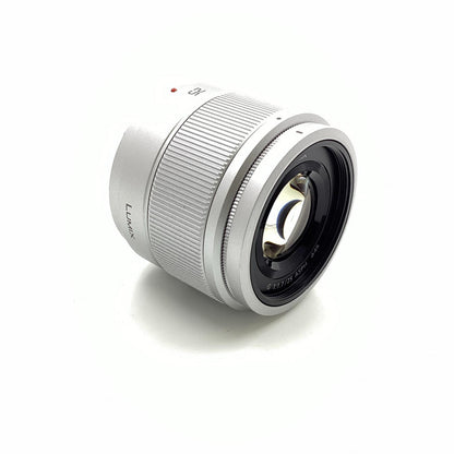 【全額返金保証】【最速発送】Panasonic G 25mm F1.7 H-H025 美品 動作確認済