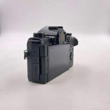【全額返金保証】【最速発送】OLYMPUS デジタル一眼 OM-D E-M5 Mark III ボディ ブラック 美品 動作確認済