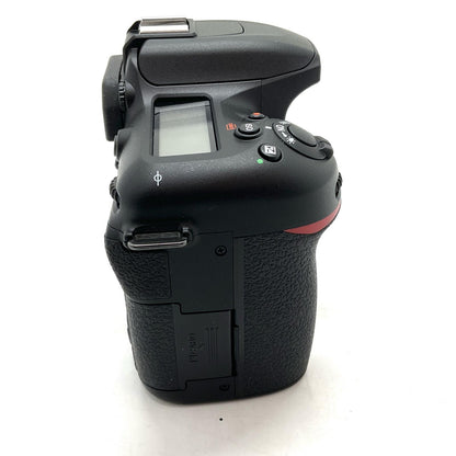 【全額返金保証】【最速発送】Nikon デジタル一眼 D7500 ボディ ブラック 美品 動作確認済