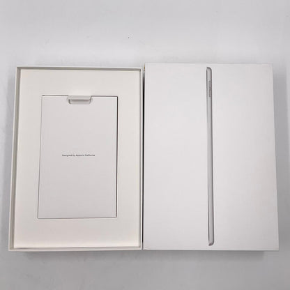 【全額返金保証】【最速発送】Apple iPad iPad 10.2インチ 第9世代 64GB シルバー WiFi+Cellular au SIMフリー 白ロム 動作確認済