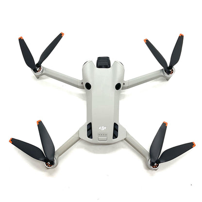 【全額返金保証】【最速発送】DJI Mini 4 Pro Fly Moreコンボ Plus (DJI RC 2付属) 美品 動作確認済