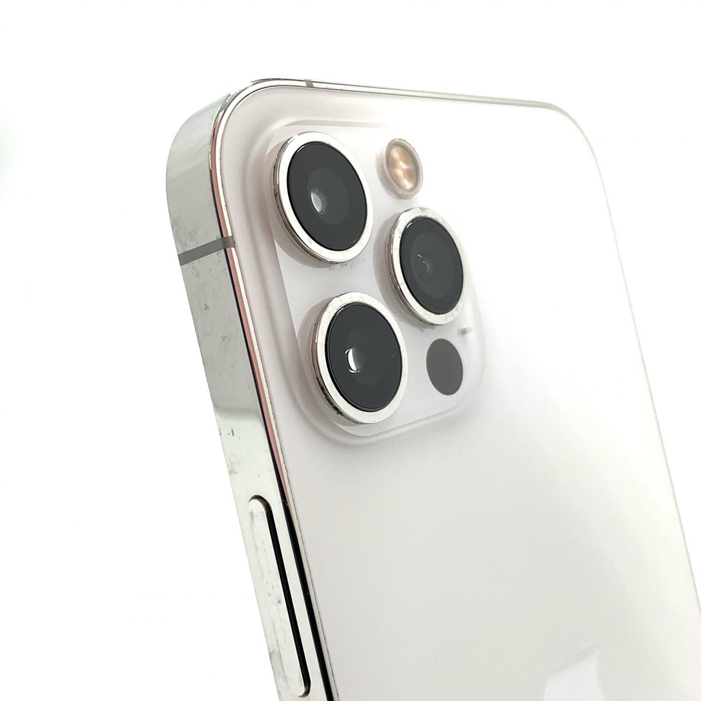 【全額返金保証】【最速発送】Apple iPhone iPhone 12 Pro 256GB シルバー docomo SIMフリー 白ロム 動作確認済 75%