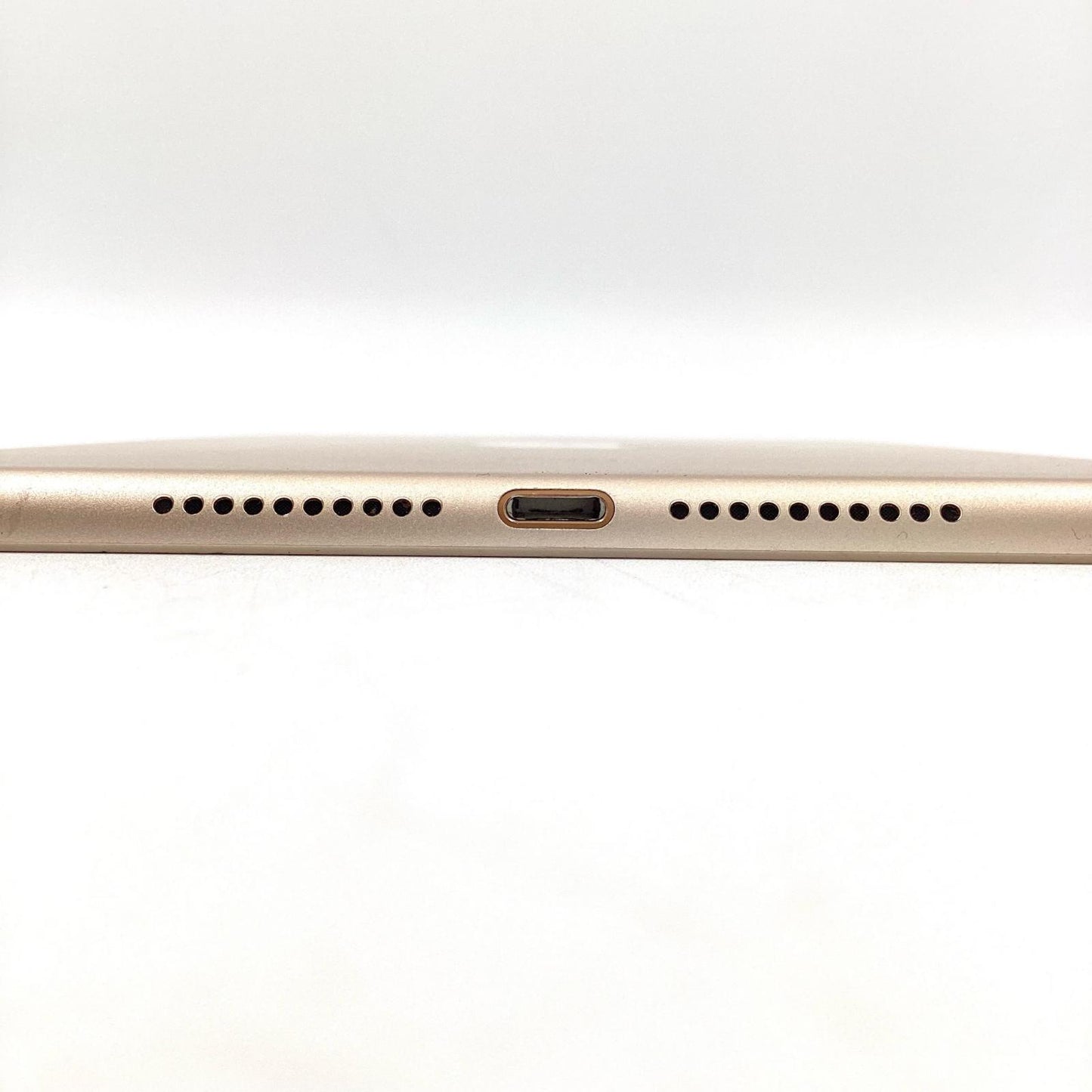 【全額返金保証】【最速発送】Apple iPad mini 7.9インチ 第4世代 128GB ゴールド WiFi+Cellular docomo 白ロム 動作確認済