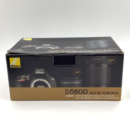 【全額返金保証】【最速発送】Nikon デジタル一眼 D5600 ダブルズームキット ブラック 動作確認済