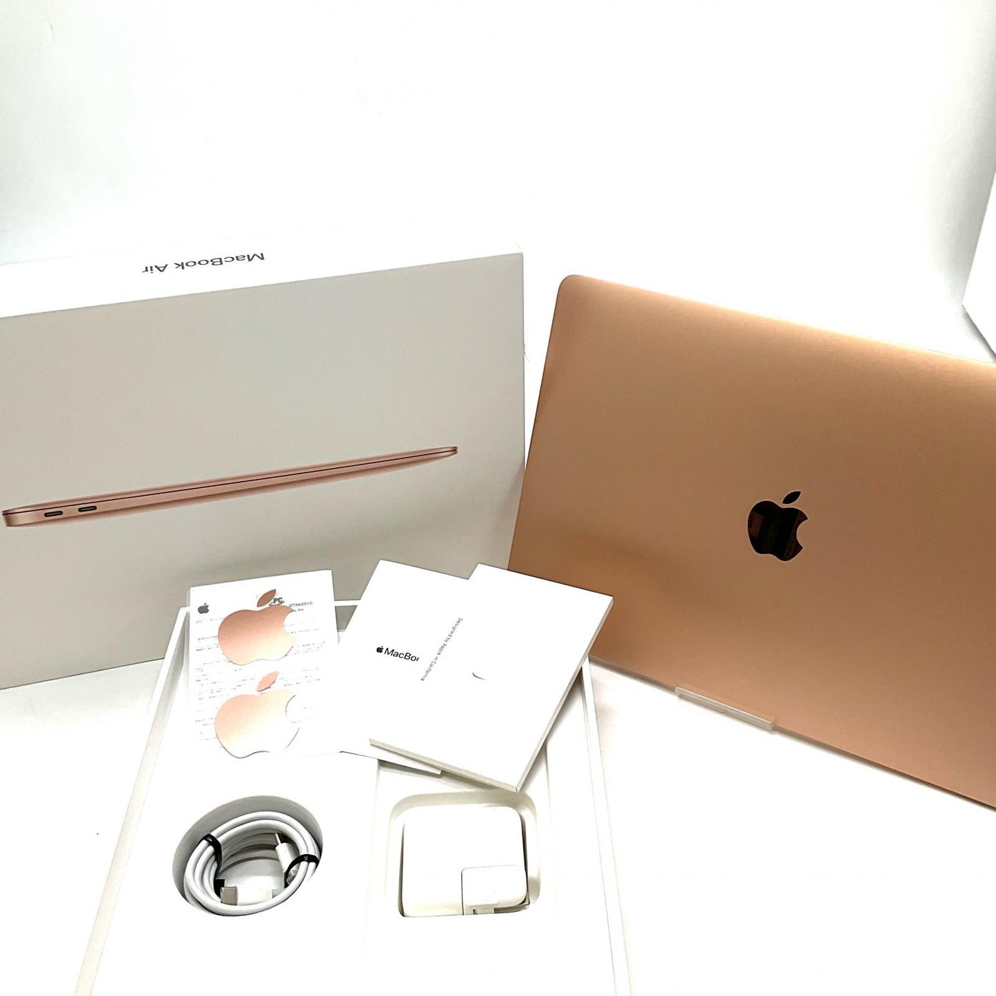 【全額返金保証】【最速発送】Apple MacBook Air 13.3インチ 2018 1.6GHz デュアルコア Intel Core i5 8GB 128GB ゴールド 美品 動作確認済