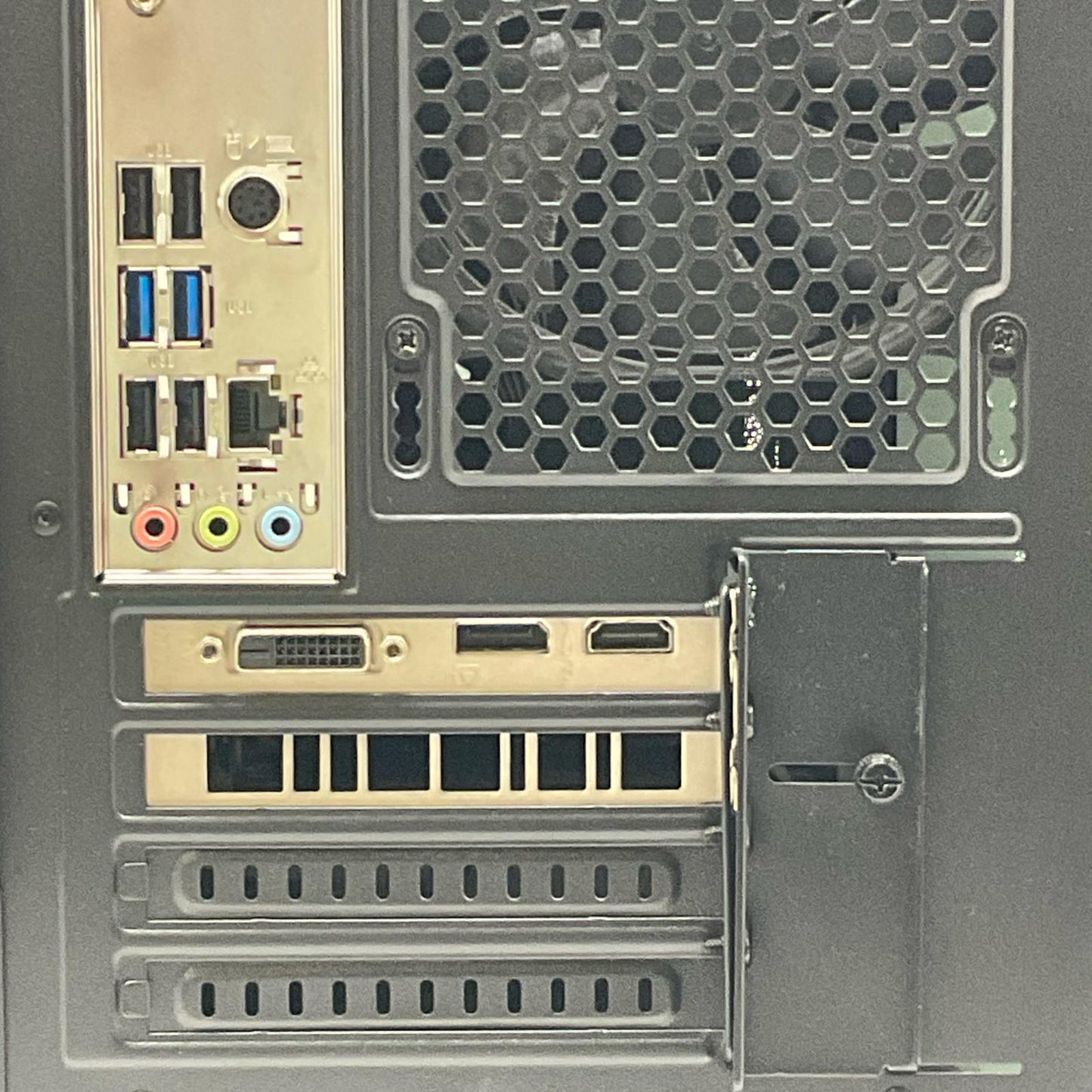 【全額返金保証】【最速発送】自作PC 自作ゲーミングデスクトップpc intel core i5-10400F 16GB M.2 SSD 256GB HDD 1TB NVIDIA GeForce GTX 1650 美品 動作確認済