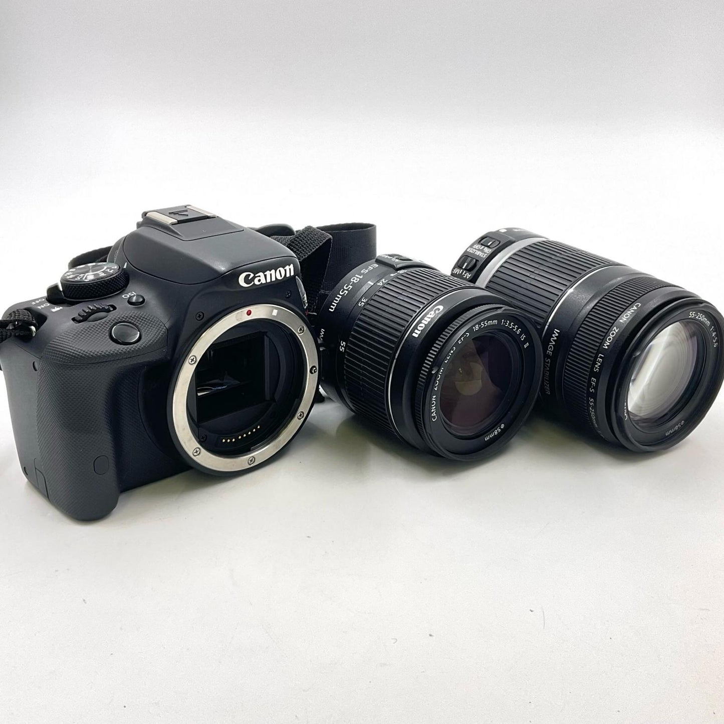 【全額返金保証】【最速発送】Canon デジタル一眼 EOS Kiss X7 ダブルズームキット ブラック 動作確認済