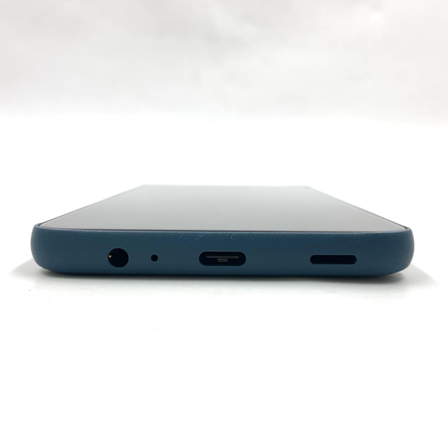 【全額返金保証】【最速発送】富士通 arrows We 2 64GB ネイビーグリーン docomo SIMフリー F-52E 白ロム 超美品 動作確認済