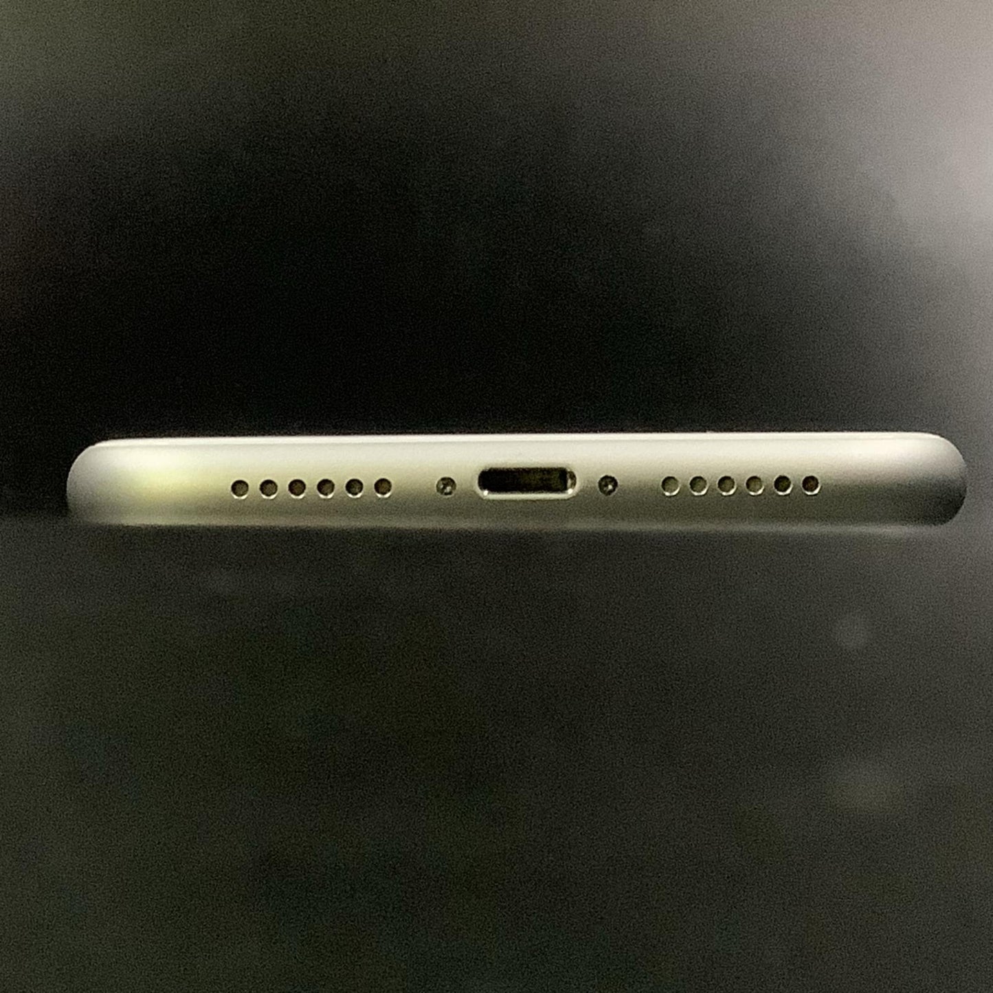 【全額返金保証】【最速発送】Apple iPhone iPhone XR 128GB ホワイト SIMフリー 白ロム 美品 動作確認済 82%