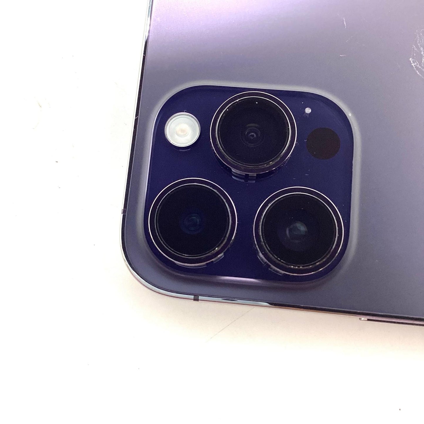 【全額返金保証】【最速発送】Apple iPhone iPhone 14 Pro Max 256GB ディープパープル docomo SIMフリー 白ロム 美品 動作確認済 77%