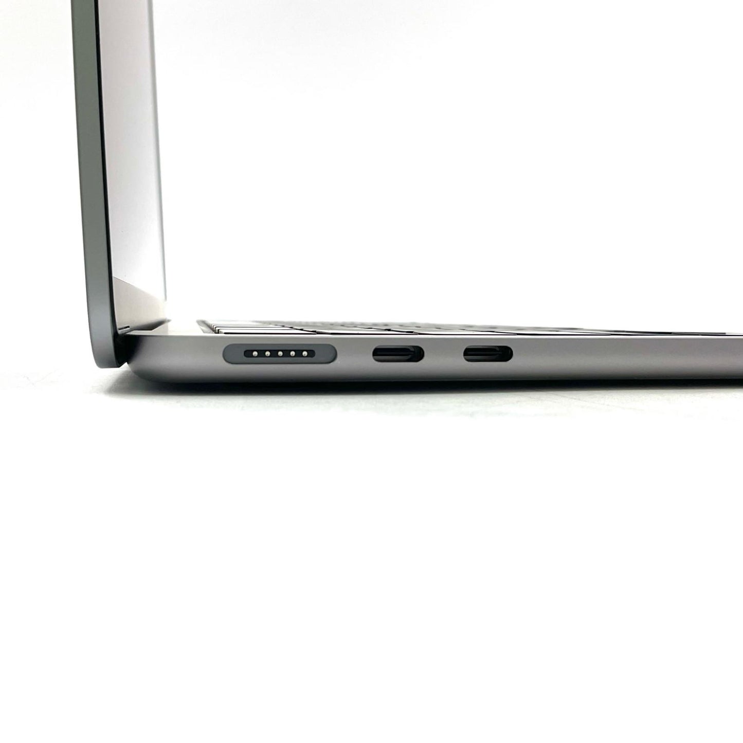 【全額返金保証】【最速発送】Apple MacBook Air 13.6インチ 2024 Apple M3 8GB 256GB スペースブラック 100% 超美品 動作確認済