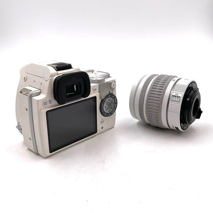 【最速発送】PENTAX デジタル一眼 K-S1 レンズキット [ホワイト] ホワイト【難有】
