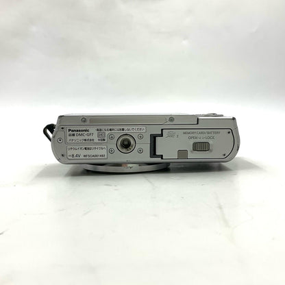 【最速発送】Panasonic デジタル一眼 LUMIX DMC-GF7 シルバー【難有】