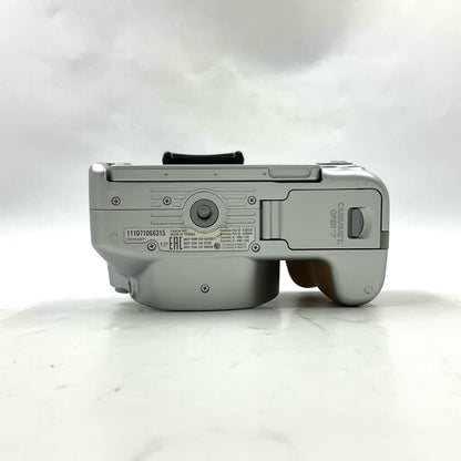 【最速発送】Canon デジタル一眼 EOS Kiss X9 ボディ [シルバー] シルバー【難有】