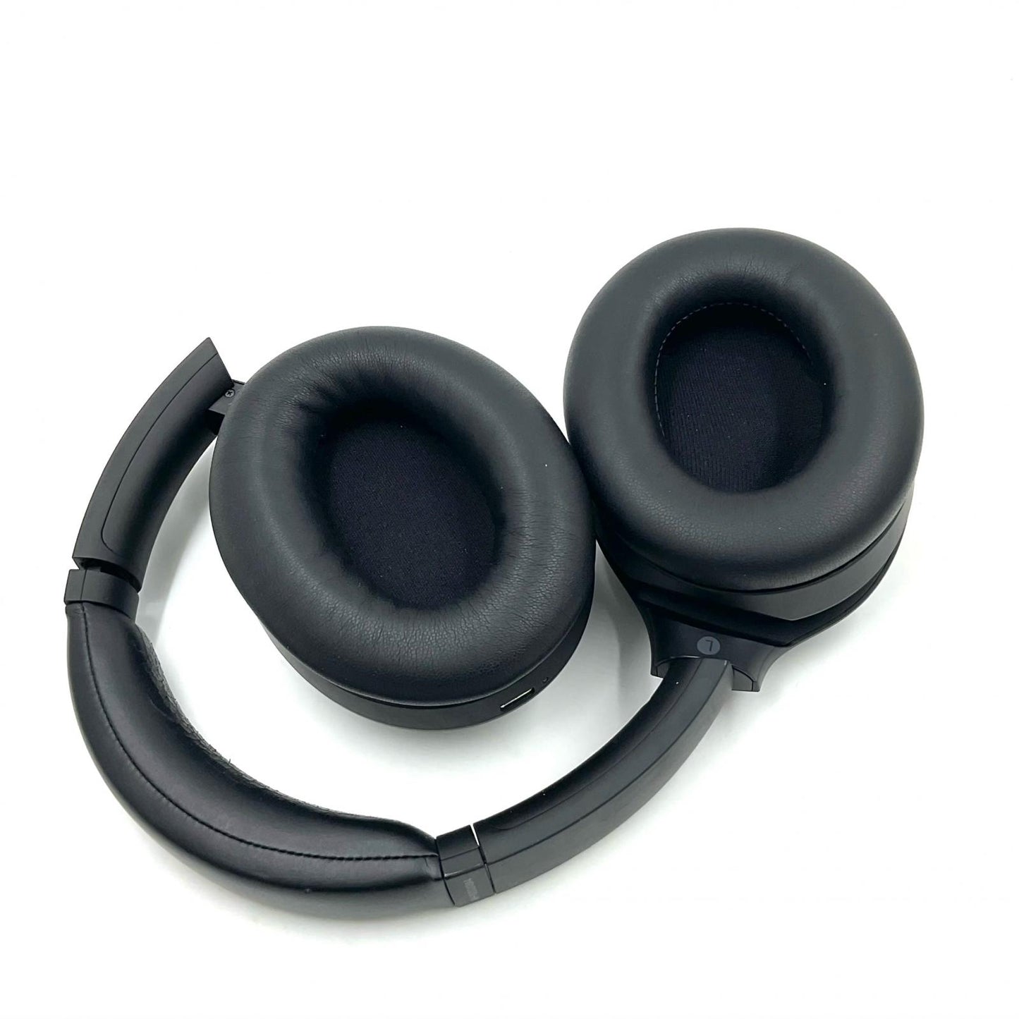 【全額返金保証】【最速発送】Sony ワイヤレスノイズキャンセリングステレオヘッドセット 美品 動作確認済