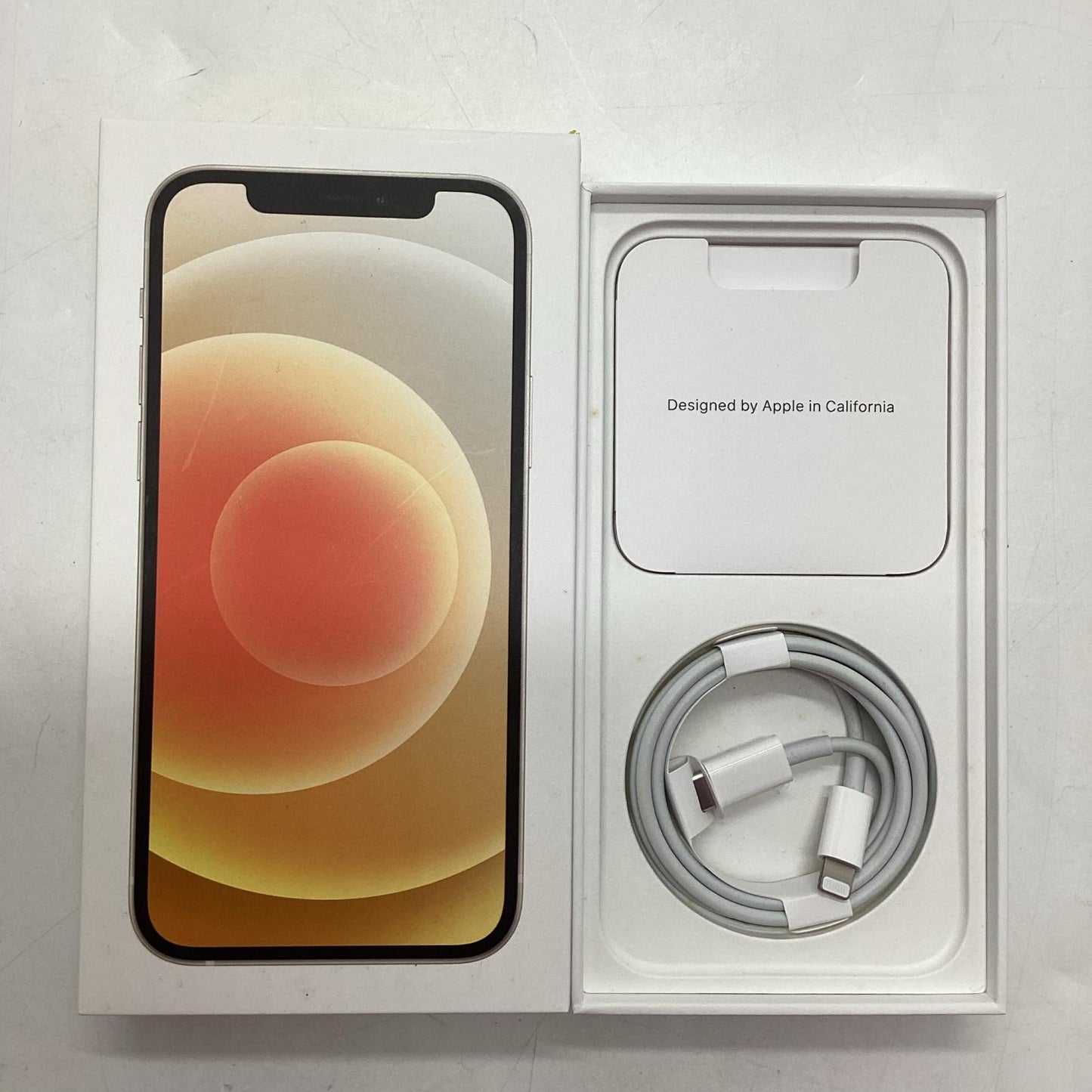 【全額返金保証】【最速発送】Apple iPhone iPhone 12 256GB ホワイト docomo 白ロム 動作確認済 78%