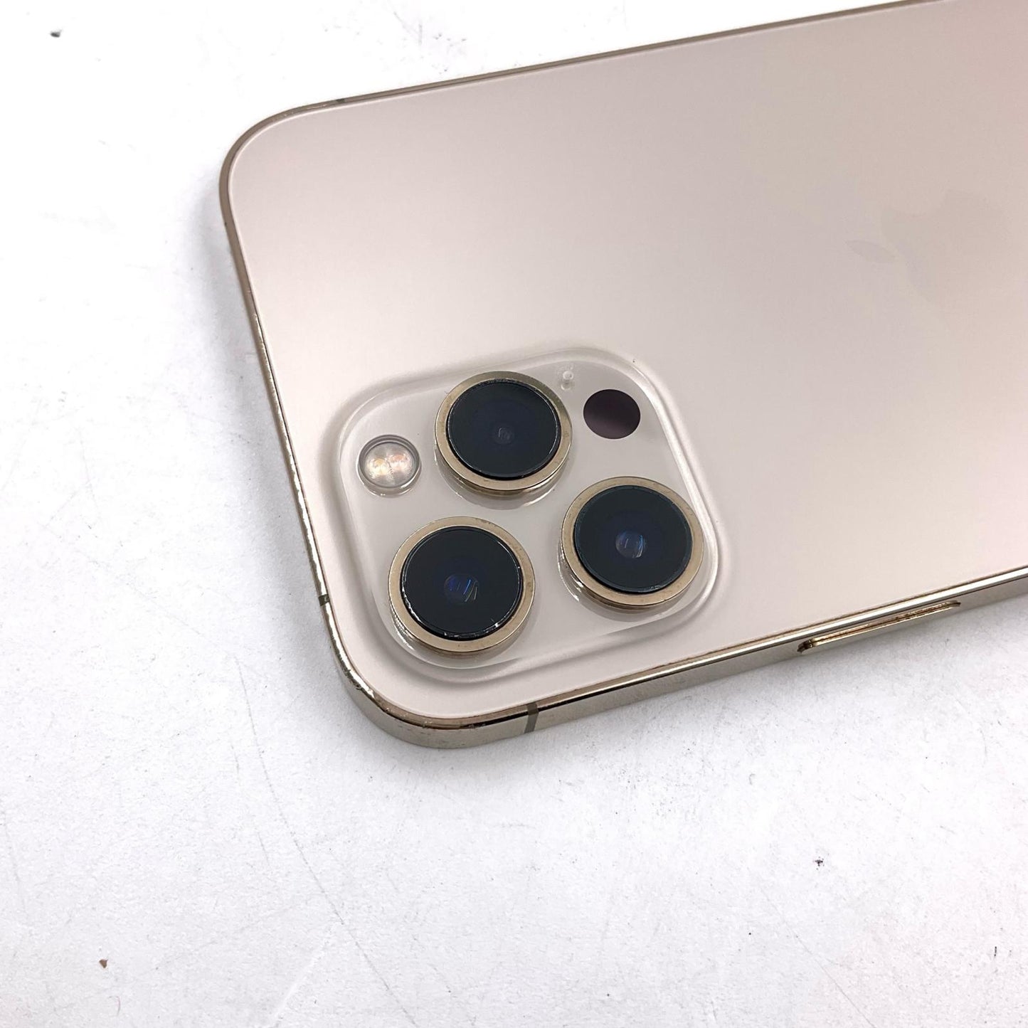 【全額返金保証】【最速発送】Apple iPhone iPhone Pro Max 12 Pro Max 256GB ゴールド 動作確認済 75%