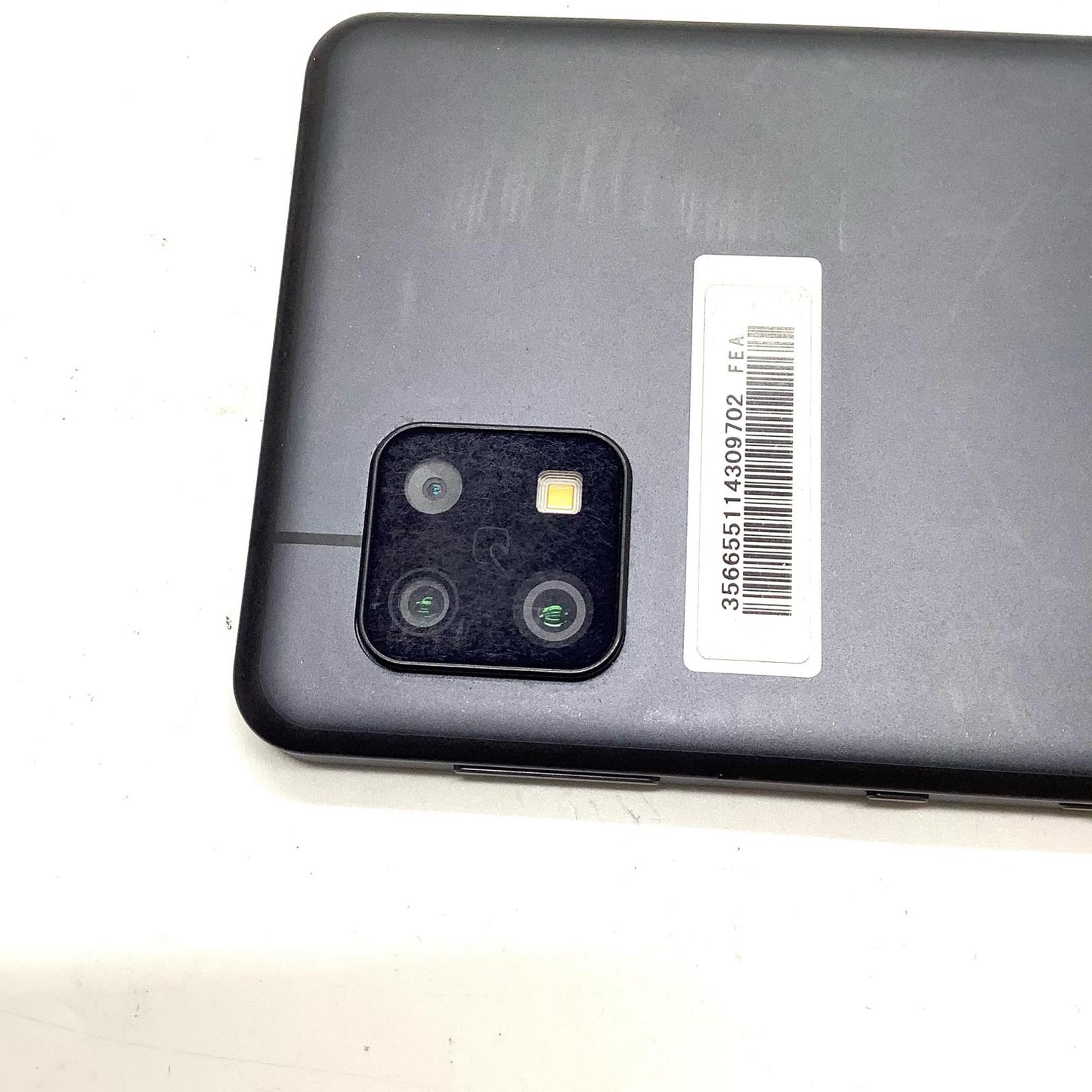 【最速発送】SHARP AQUOS sense6 64GB ブラック docomo SH-54B 白ロム【難有】