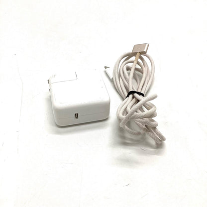 【全額返金保証】【最速発送】Apple MacBook Air 13インチ 2022 Apple M2 8GB 256GB スターライト 100% 美品 動作確認済
