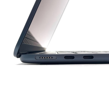 【全額返金保証】【最速発送】Apple MacBook Air 13.6インチ 2022 M2 8コア 8GB 256GB ミッドナイト 96% 美品 動作確認済