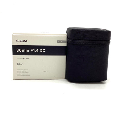 【全額返金保証】【最速発送】SIGMA 30mm F1.4 DC HSM [ニコン用] 動作確認済