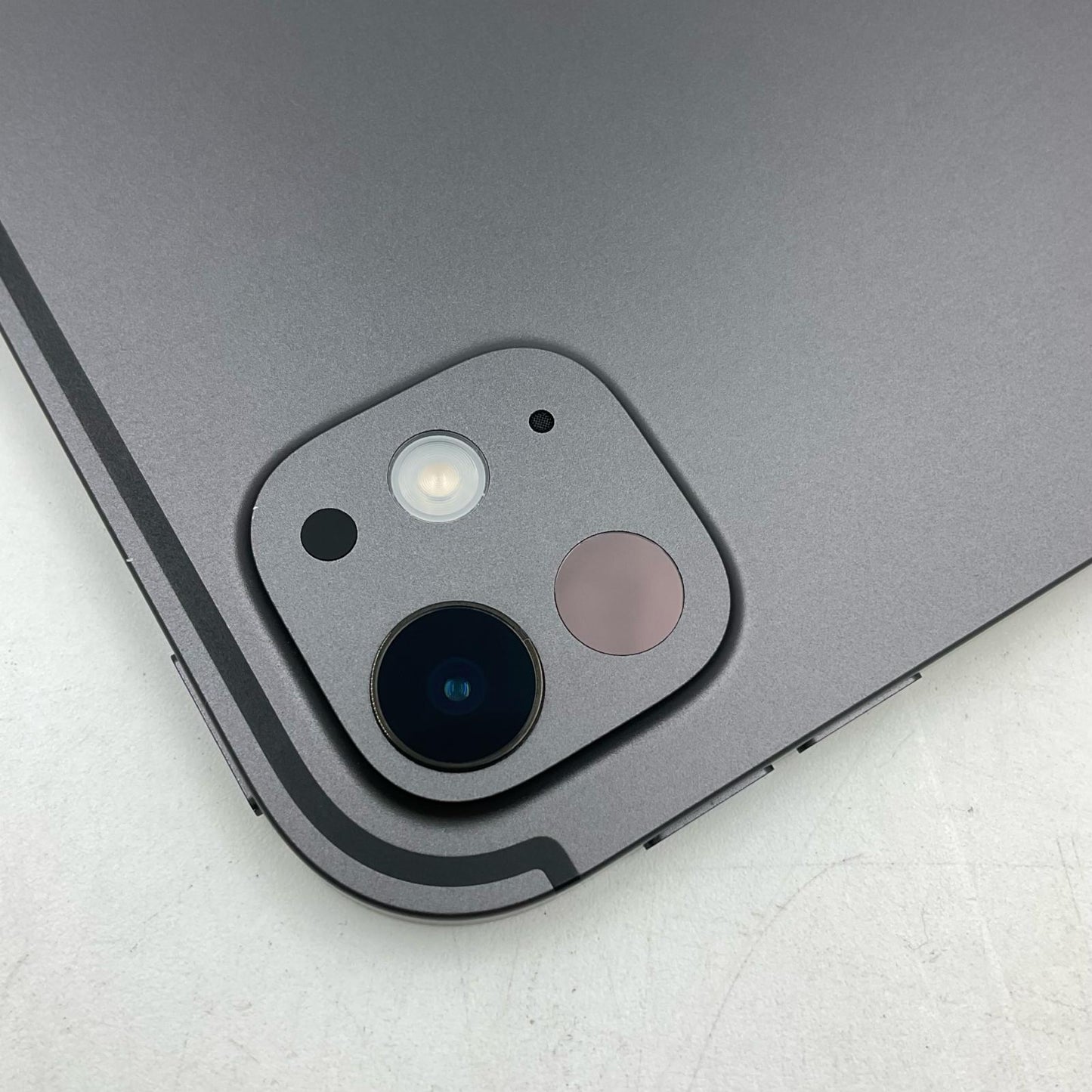 【全額返金保証】【最速発送】Apple iPad Pro 11インチ 第5世代 256GB スペースブラック Wi-Fi 美品 動作確認済