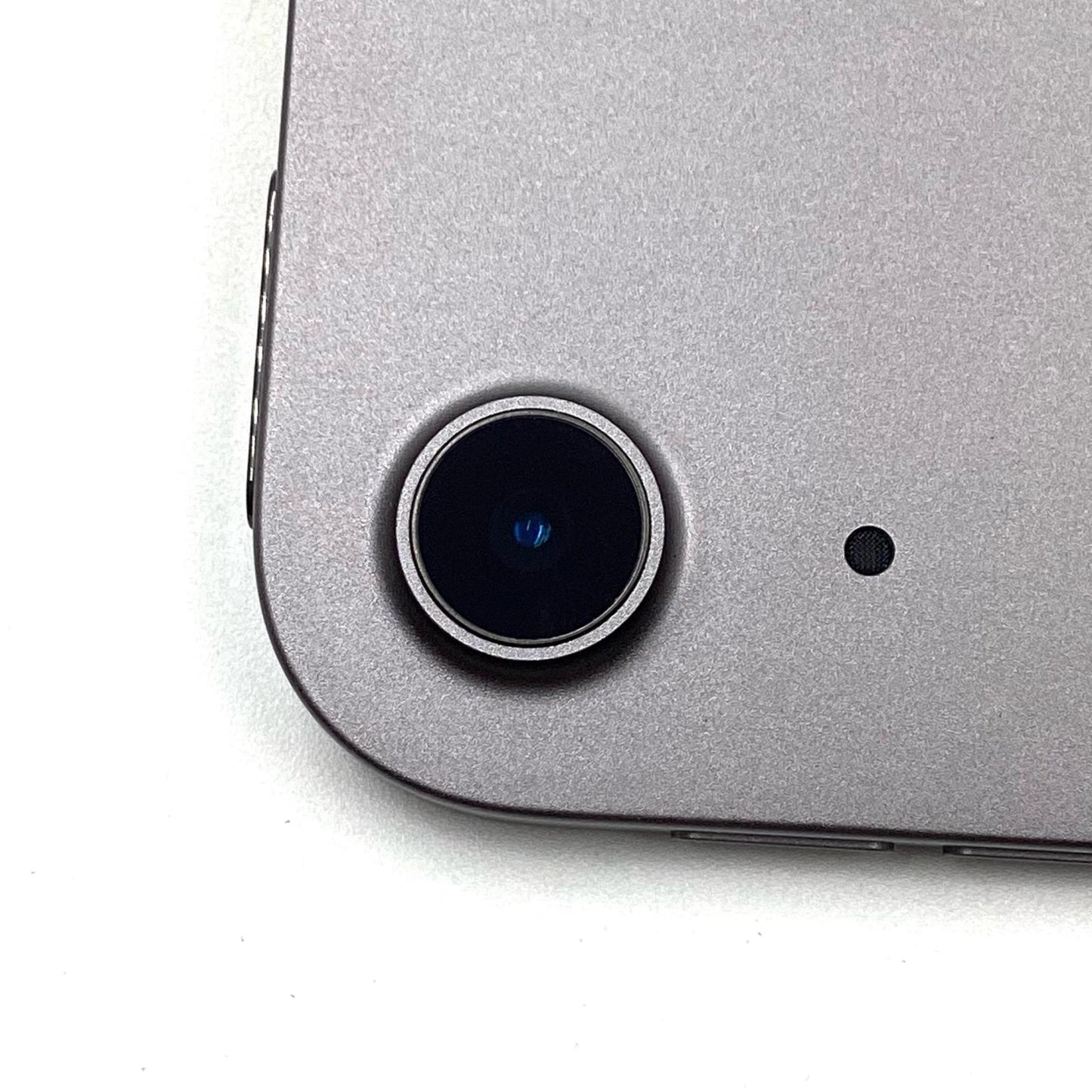 【全額返金保証】【最速発送】Apple iPad Air 10.9インチ 第5世代 64GB スペースグレイ Wi-Fi 美品 動作確認済
