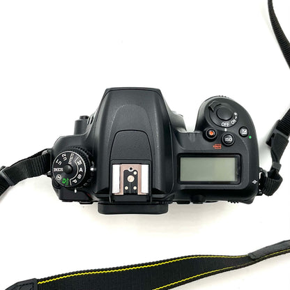 【全額返金保証】【最速発送】Nikon デジタル一眼 D7500 ボディ ブラック 美品 動作確認済