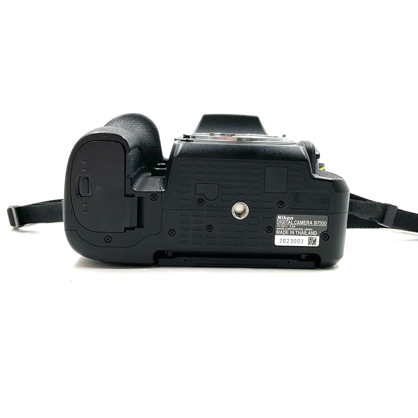 【全額返金保証】【最速発送】Nikon デジタル一眼 D7500 ボディ ブラック 美品 動作確認済
