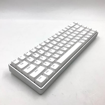 【全額返金保証】【最速発送】VGN ゲーミングキーボードATK 68 White ATK 68 美品 動作確認済