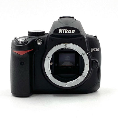 【全額返金保証】【最速発送】Nikon デジタル一眼 D5000 ボディ ブラック 美品 動作確認済