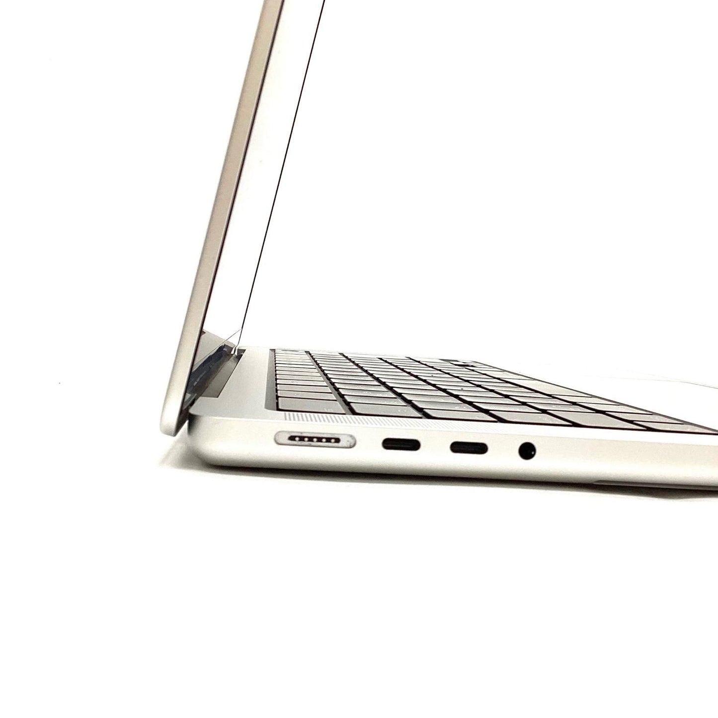 【全額返金保証】【最速発送】Apple MacBook Pro 14インチ 2023 Apple M3 8GB 512GB シルバー 96% 美品 動作確認済