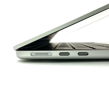 【全額返金保証】【最速発送】Apple MacBook Air 13.6インチ 2022 Apple M2 16GB 256GB シルバー 100% 超美品 動作確認済