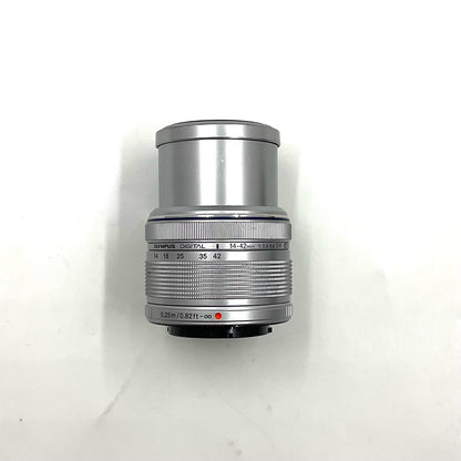 【全額返金保証】【最速発送】OLYMPUS M.ZUIKO DIGITAL 14-42mm F3.5-5.6 II R 美品 動作確認済