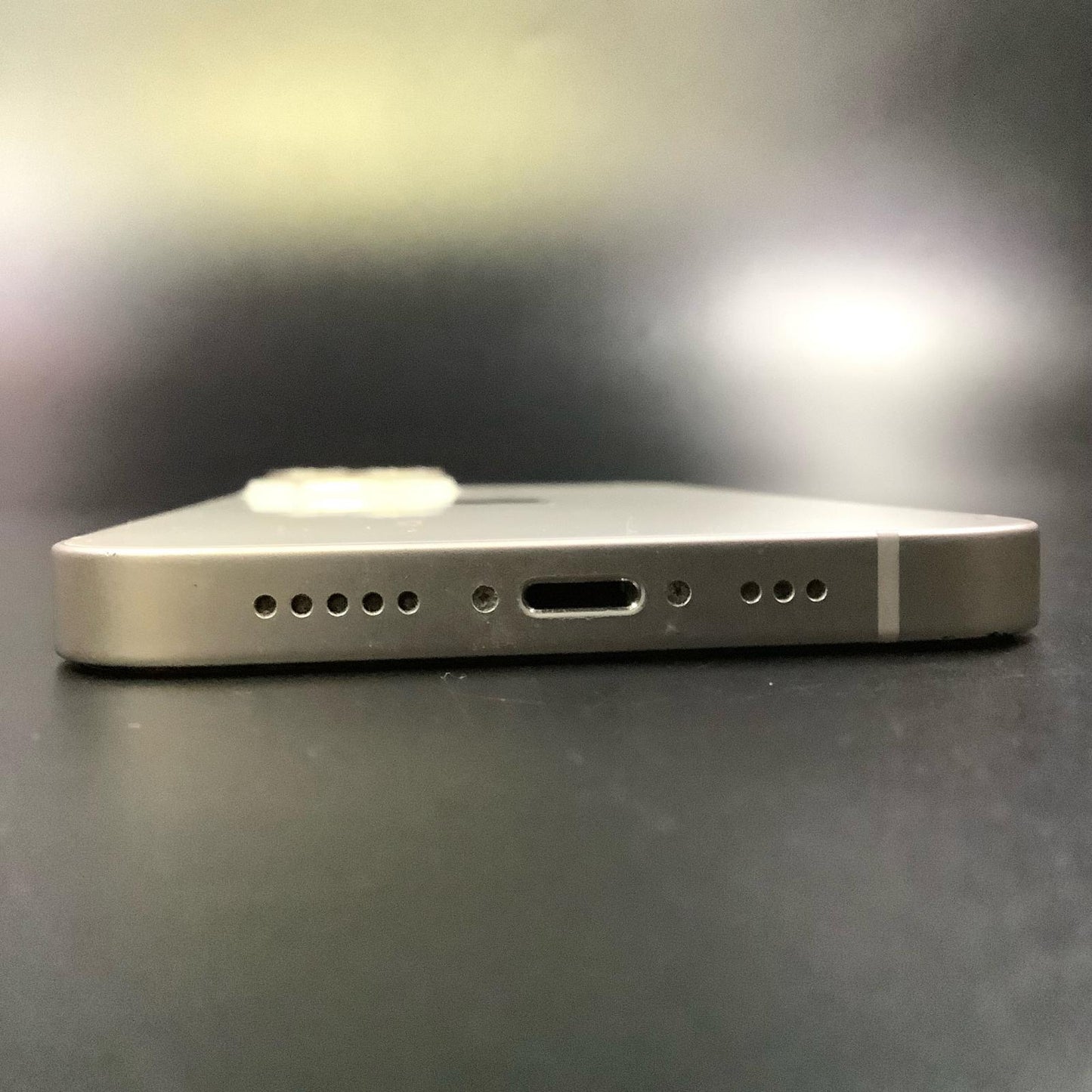 【全額返金保証】【最速発送】Apple iPhone iPhone 14 256GB スターライト au 動作確認済 80%