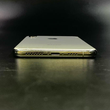 【最速発送】Apple iPhone iPhone XS Max 256GB シルバー docomo SIMフリー 白ロム【難有】 83%