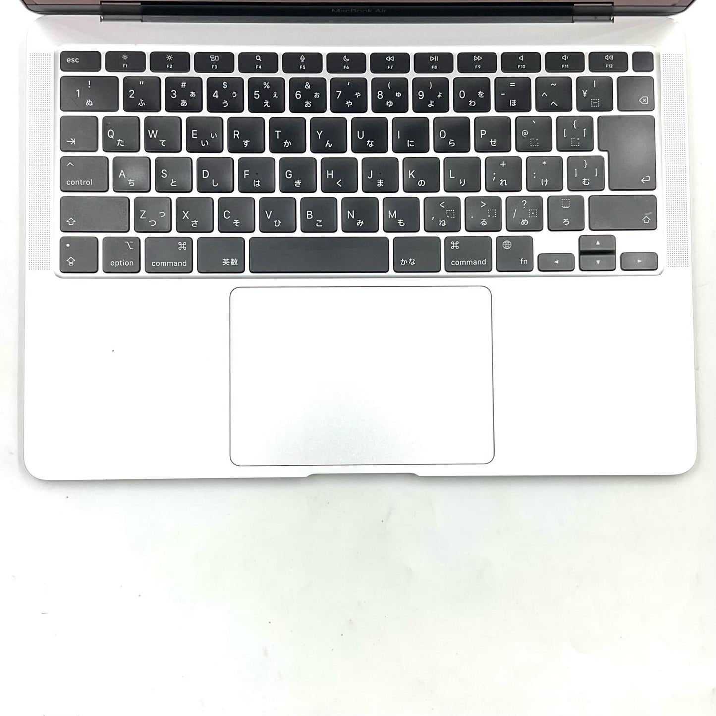 【全額返金保証】【最速発送】Apple MacBook Air 13.3インチ 2020 Apple M1 8GB 256GB シルバー 78.4% 動作確認済
