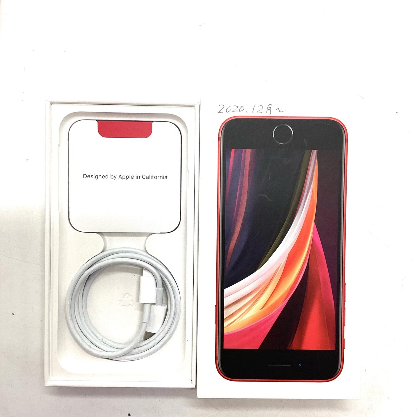 【全額返金保証】【最速発送】Apple iPhone iPhone SE（第2世代） 64GB (PRODUCT)RED au SIMフリー 白ロム 動作確認済 79%