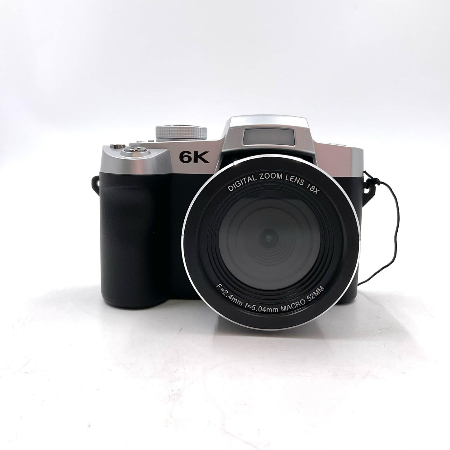 【全額返金保証】【最速発送】Saluyar コンパクトデジタルカメラ WD08-6K 美品 動作確認済