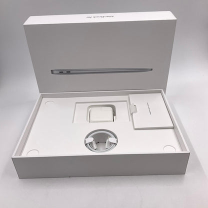 【全額返金保証】【最速発送】Apple MacBook Air 13.3インチ 2020 M1 8コア 16GB 512GB シルバー 84% 動作確認済