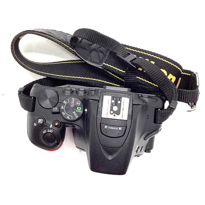 【全額返金保証】【最速発送】Nikon デジタル一眼 D5500 ボディ 美品 動作確認済