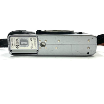 【全額返金保証】【最速発送】FUJIFILM デジタル一眼 X-E2 ボディ シルバー 動作確認済