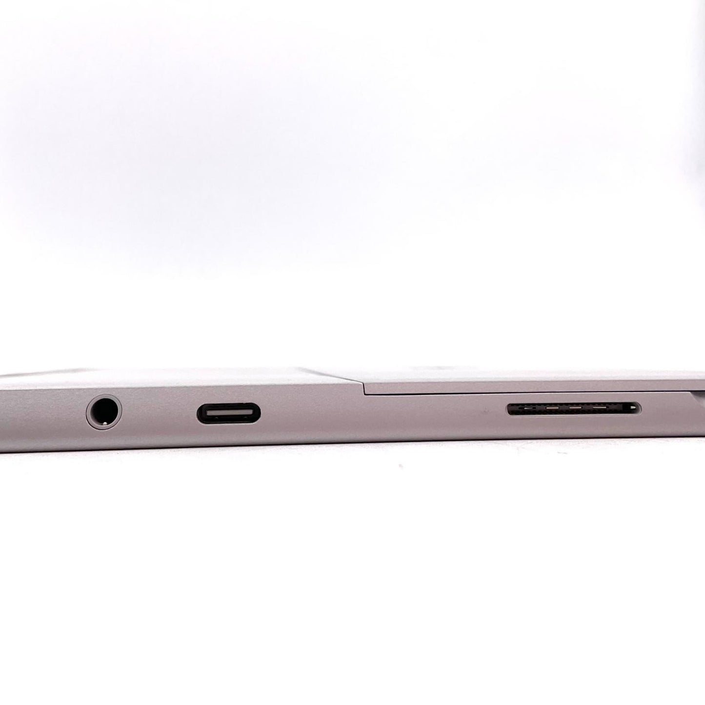【全額返金保証】【最速発送】Microsoft Surface Go 2 1901 Celeron 4425Y 8GB SSD 128GB 94.1% 美品 動作確認済