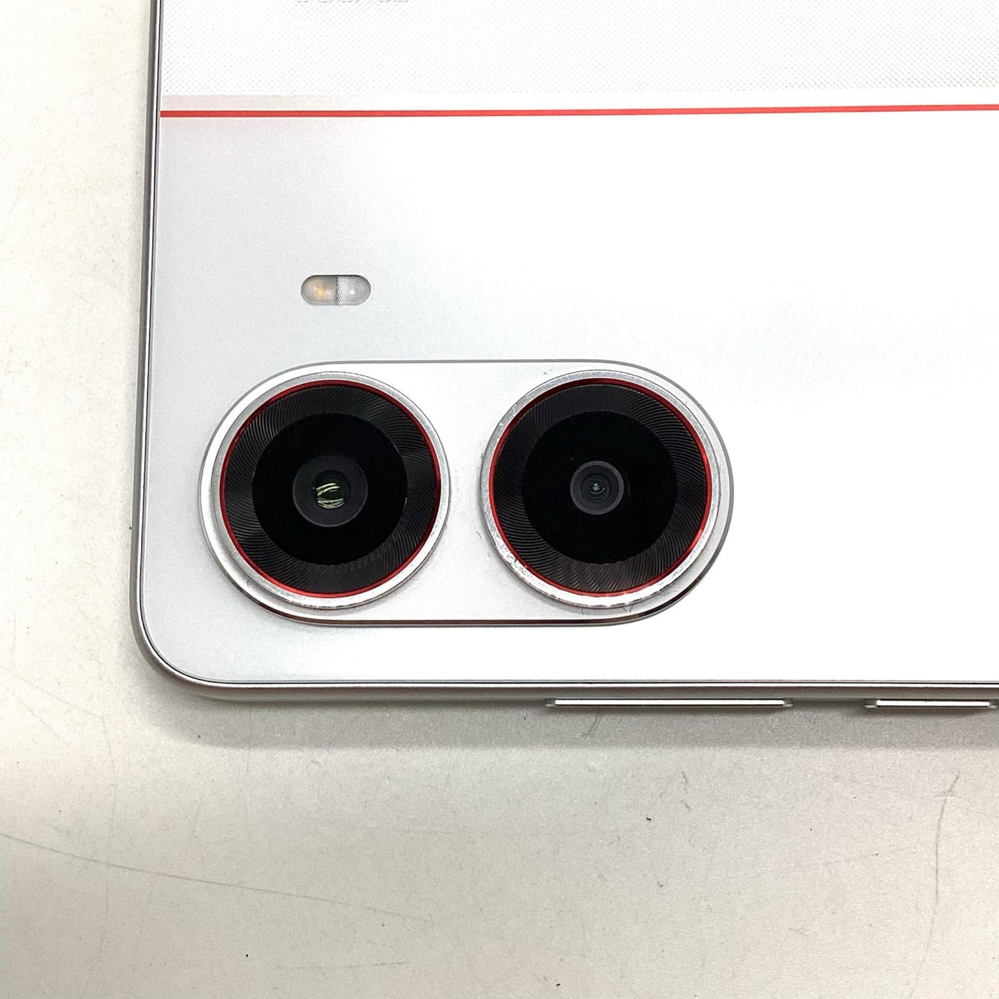【全額返金保証】【最速発送】Xiaomi Redmi Turbo 4 256GB SIMフリー 24129RT7CC 白ロム 超美品 動作確認済