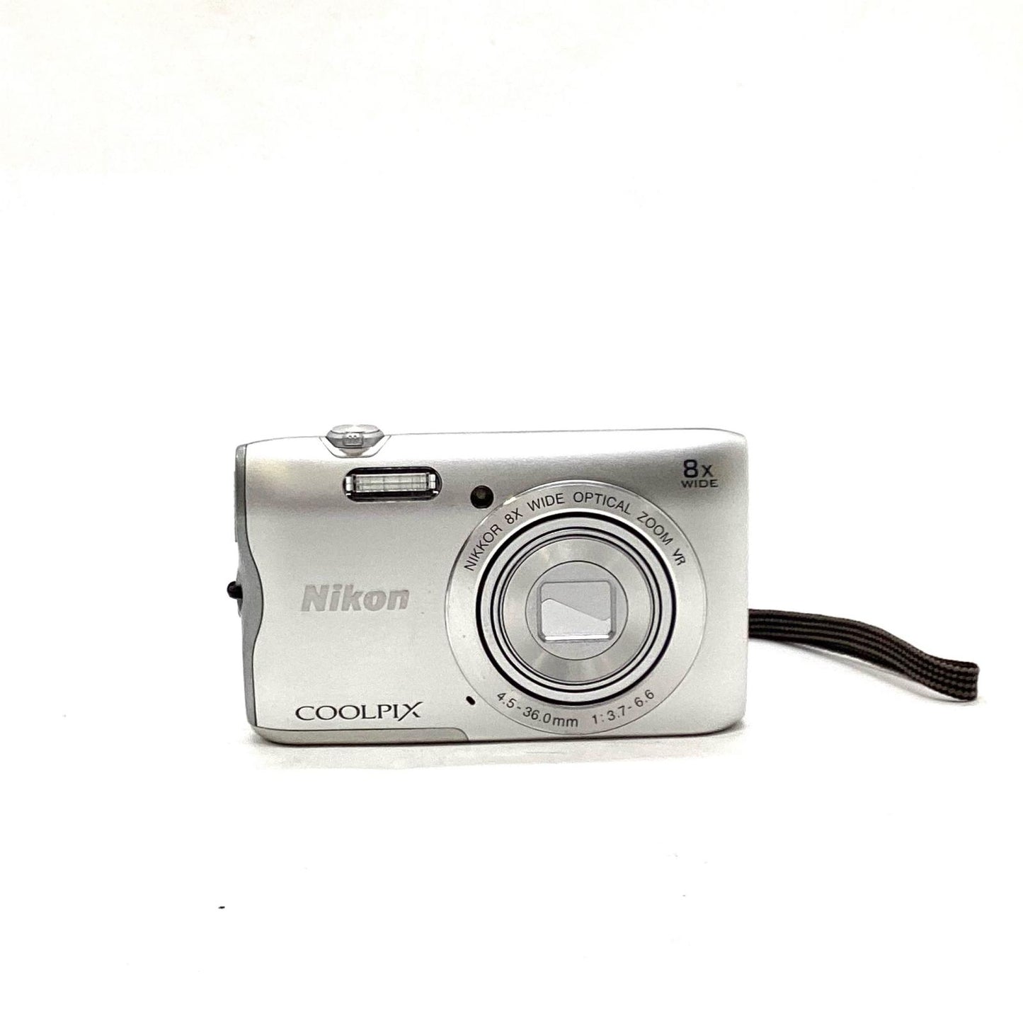 【全額返金保証】【最速発送】Nikon コンパクトデジタルカメラ COOLPIX A300 シルバー 美品 動作確認済