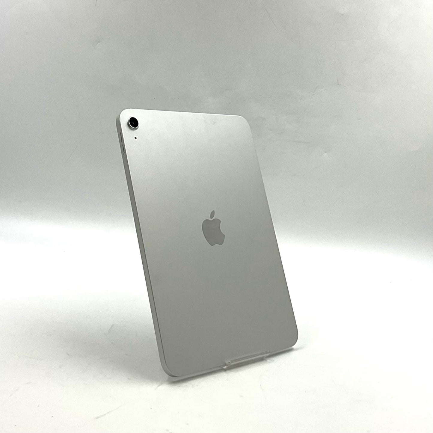 【全額返金保証】【最速発送】Apple iPad iPad 11インチ 128GB シルバー Wi-Fi 美品 動作確認済