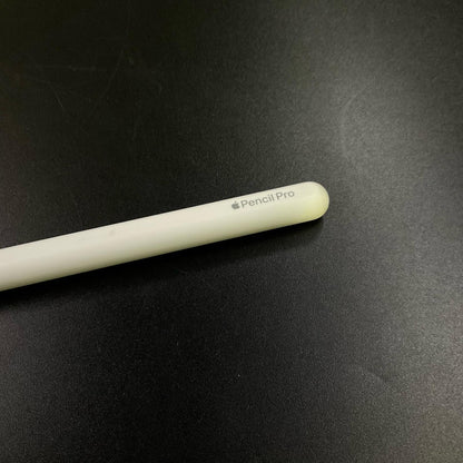 【全額返金保証】【最速発送】Apple Apple Pencil Pro MX2D3ZA/A 美品 動作確認済