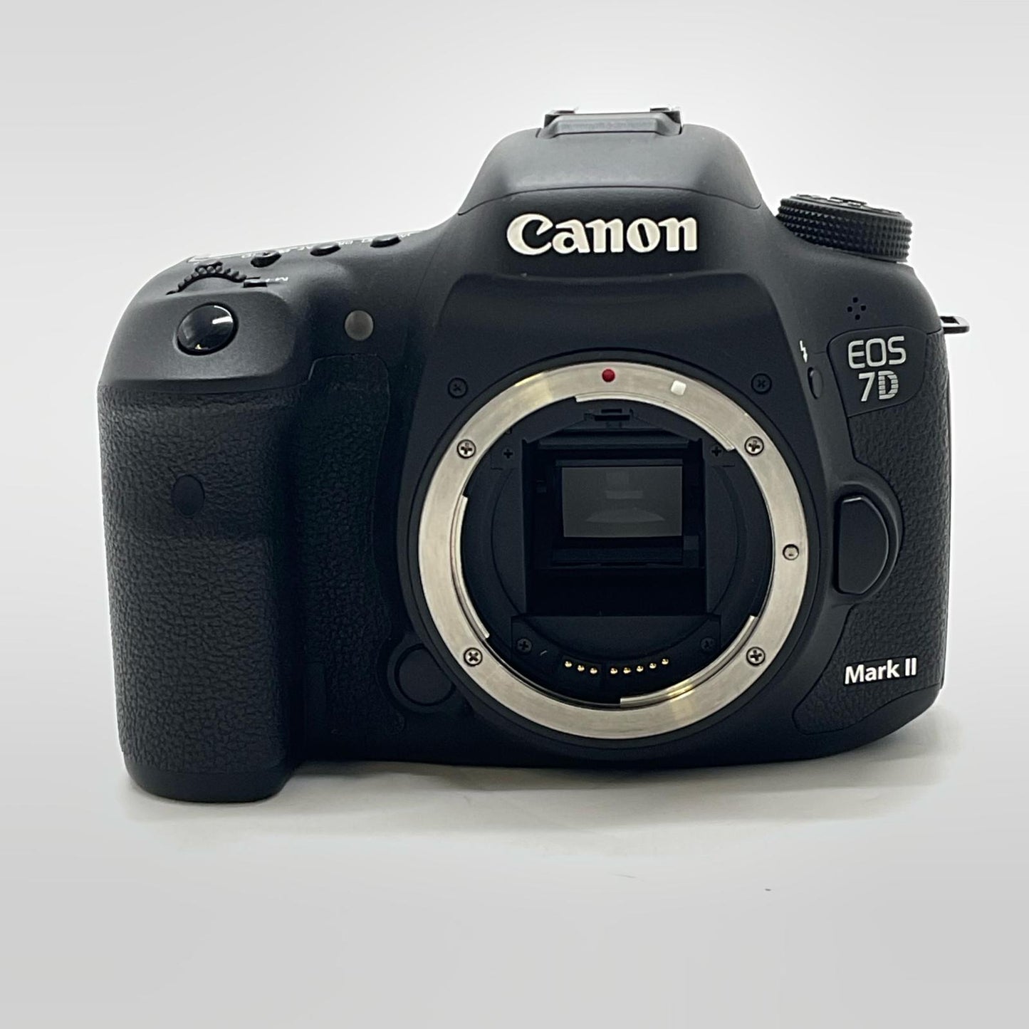 【全額返金保証】【最速発送】Canon デジタル一眼 EOS 7D Mark II ボディ ブラック 美品 動作確認済